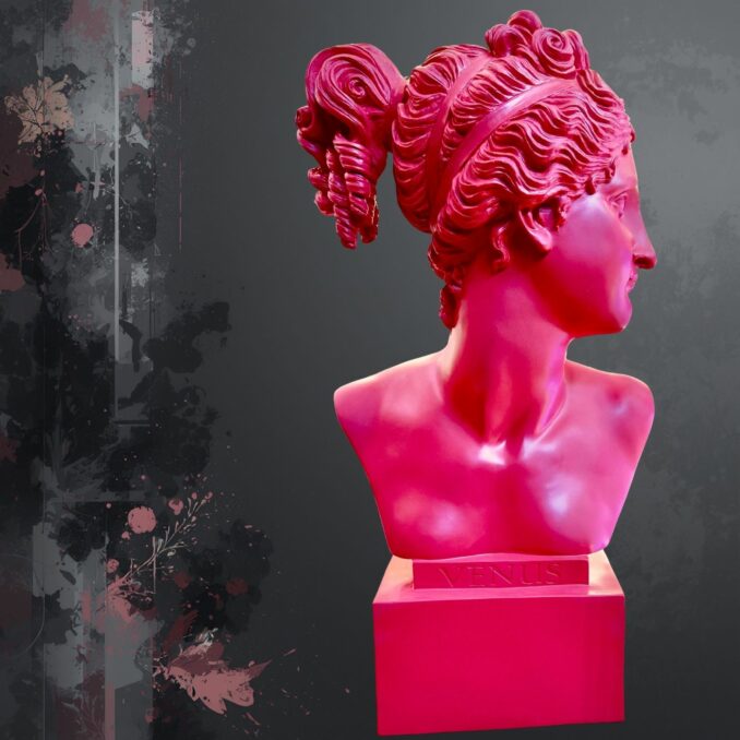 Busto Venus rosso magenta in resina Sartoria luminarie Bologna
