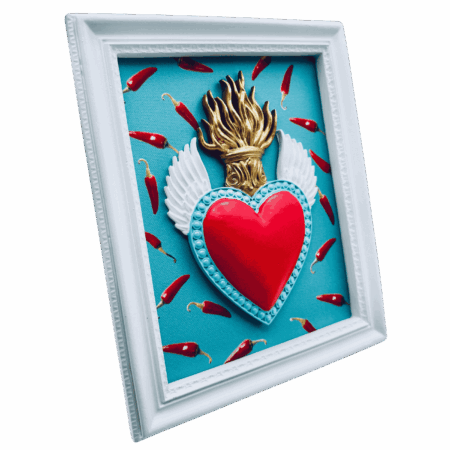 cornice rettangolare pop con cuore votivo e sfondo peperoncini Sartoria Luminarie Bologna