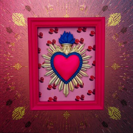 cornice rettangolare pop con cuore votivo e sfondo ciliegie Sartoria Luminarie Bologna