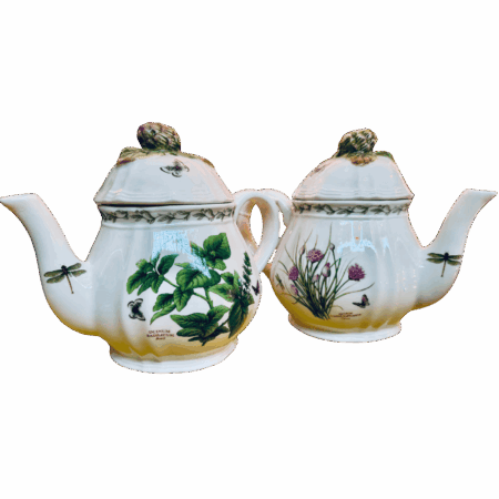 teiera Inglese in porcellana stile Regencydisegni botanici Sartoria luminarie Bologna