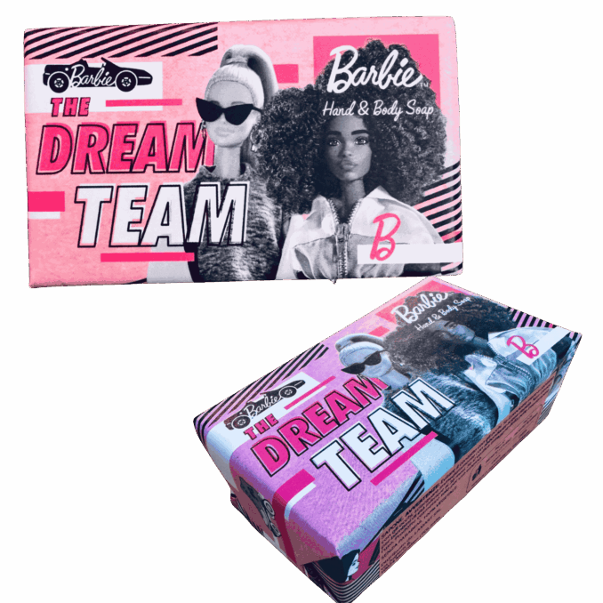 Saponi BARBIE  DREAM TEAM prodotti di cura e bellezza, hand and body da Sartoria Luminarie a Bologna.