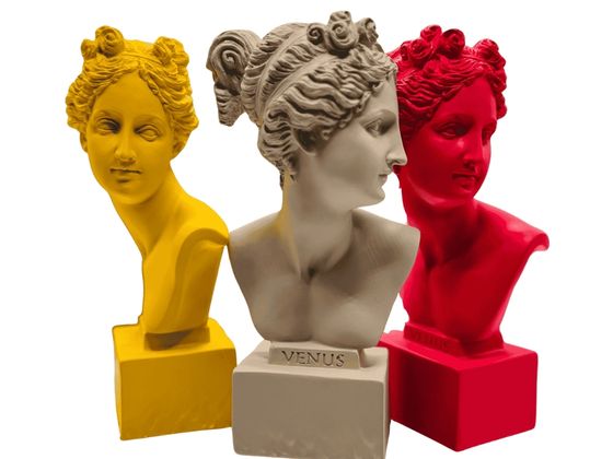 Busti neoclassici Palais royal:la classicità si reinventa nel design contemporaneo - Sartoria Luminarie Bologna